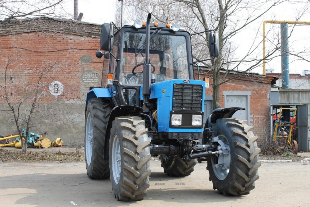 Купить новый трактор 82.1. Трактор Беларус МТЗ 82.1-23/12. Трактор Беларус - 82.1 (23/12-23/32) (012). Трактор МТЗ 82.1 23/12. Трактор Беларус-82.1-23/12.