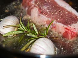Заготовка мяса впрок: засолка мяса в домашних усовиях.