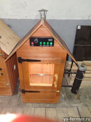 Деревянные экологически чистые коптильни